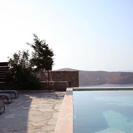 فندق Aigaion House Otziás المظهر الخارجي الصورة